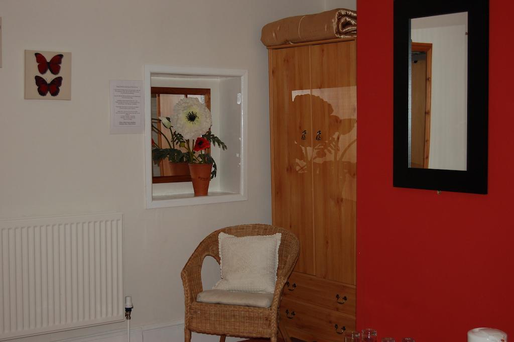 Witheridge The Mitre Inn الغرفة الصورة