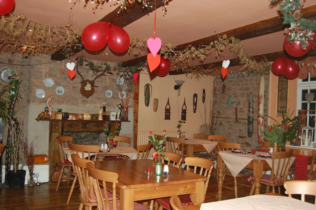 Witheridge The Mitre Inn المظهر الخارجي الصورة