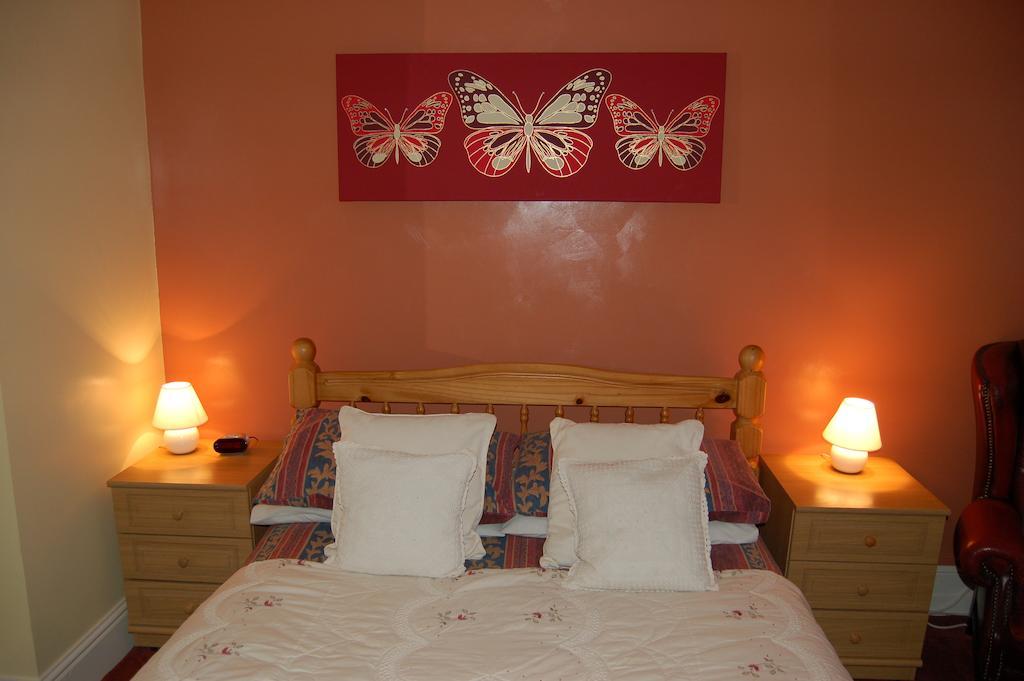 Witheridge The Mitre Inn الغرفة الصورة